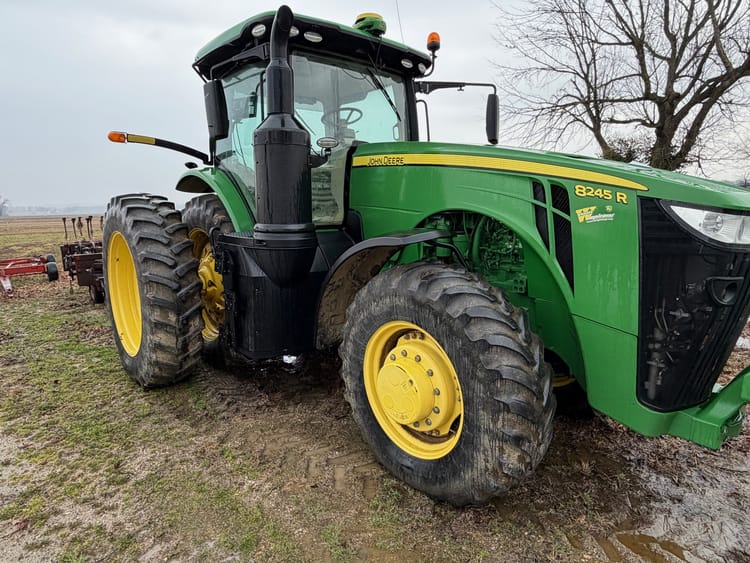 2018 John Deere 8245R Image