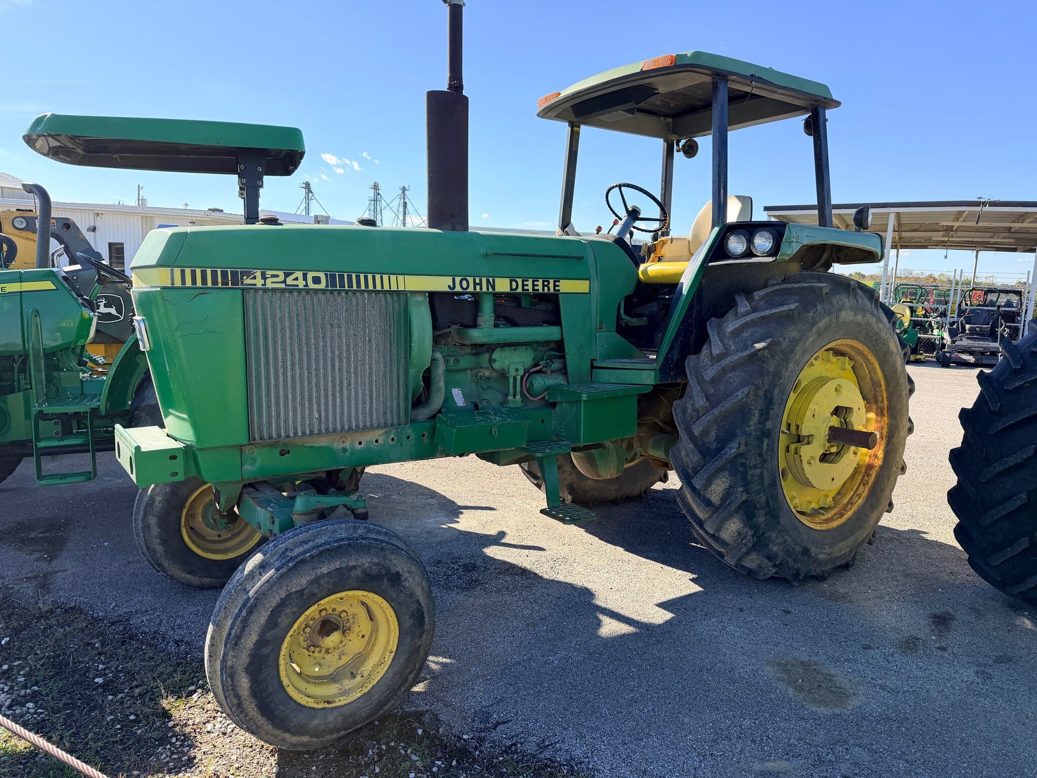 1978 John Deere 4240 Image