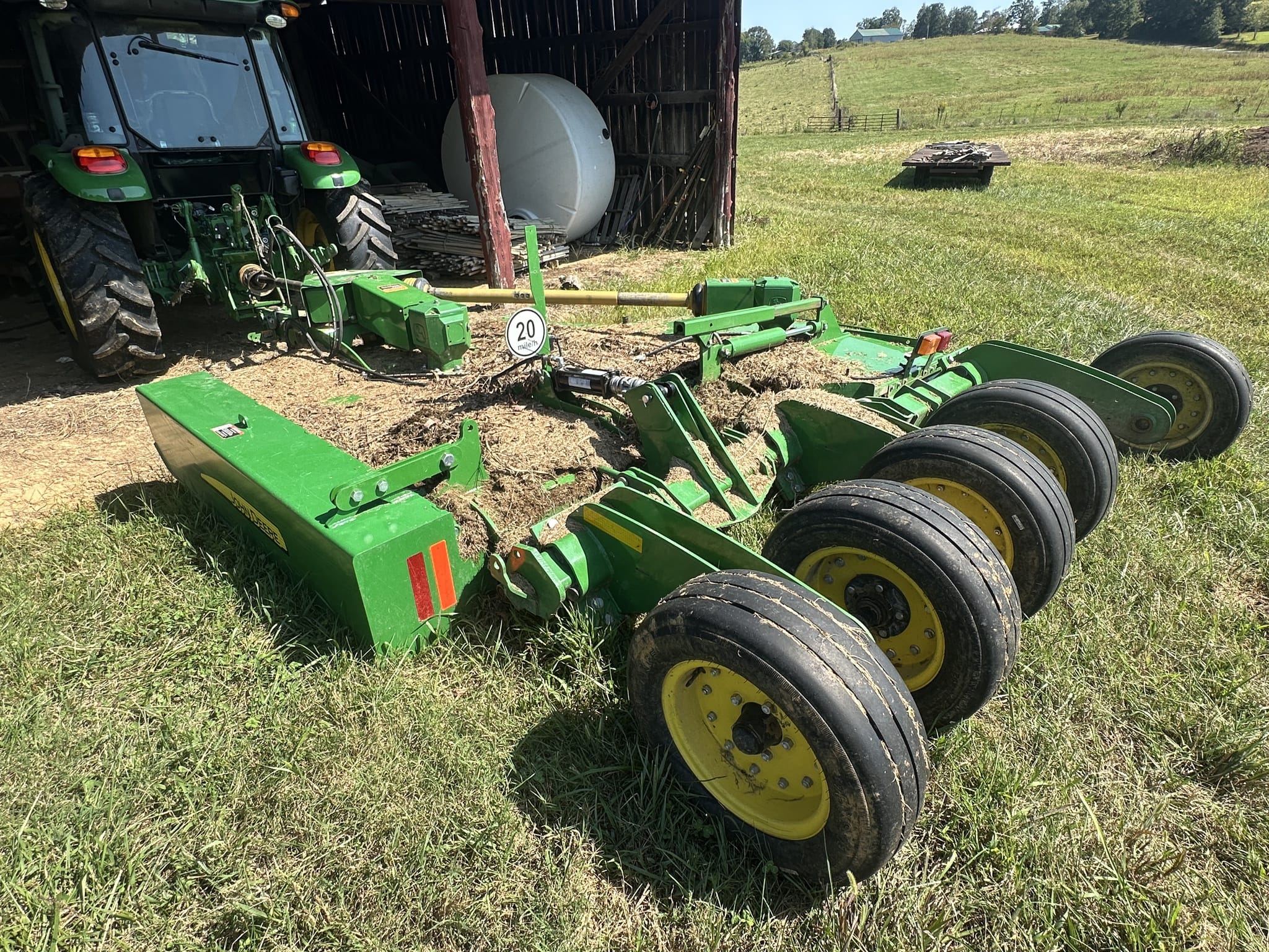 2021 John Deere R10 Image
