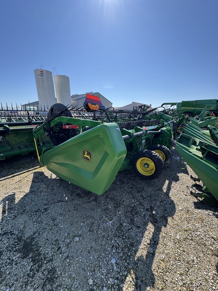 2024 John Deere HD35F Image