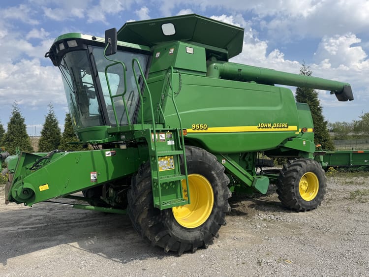 2000 John Deere 9550 Image