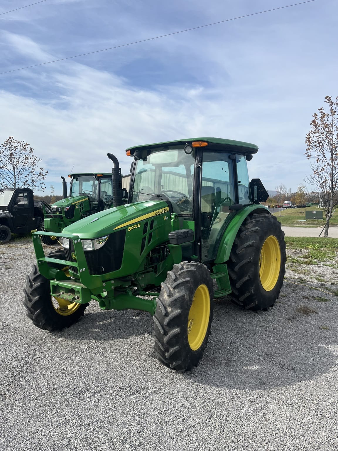 2021 John Deere 5075E Image