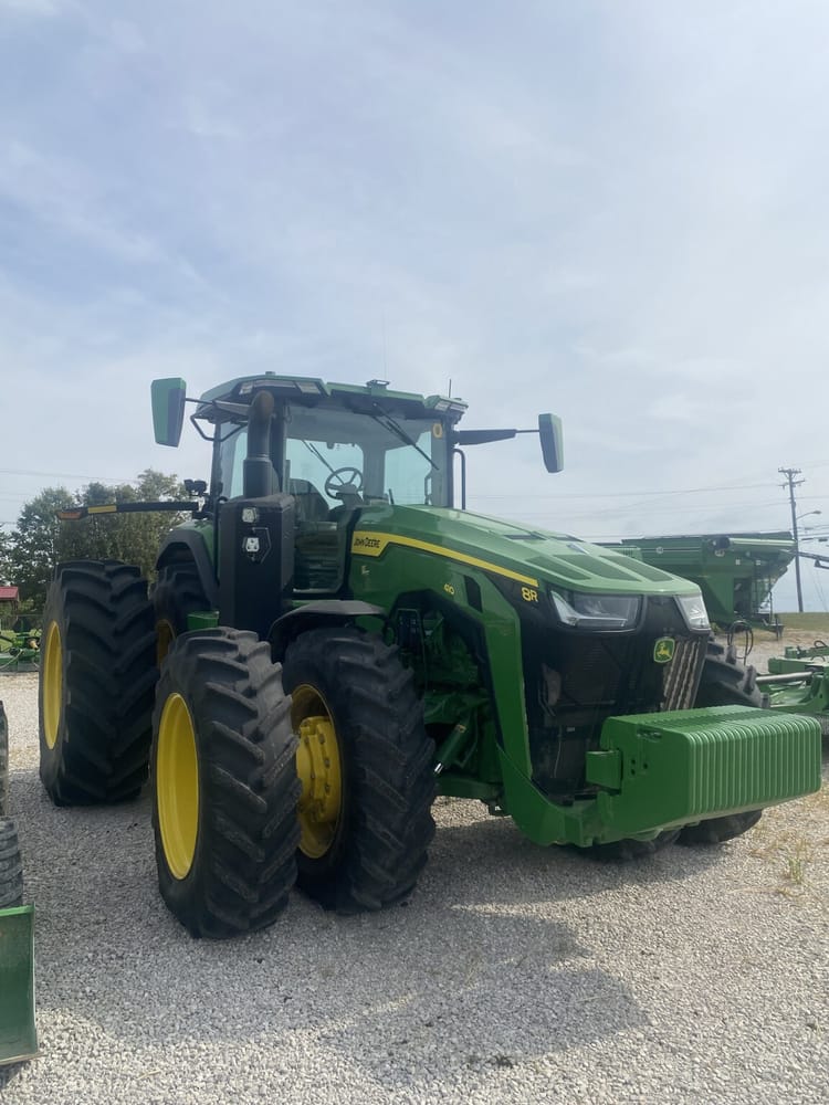 2023 John Deere 8R 410