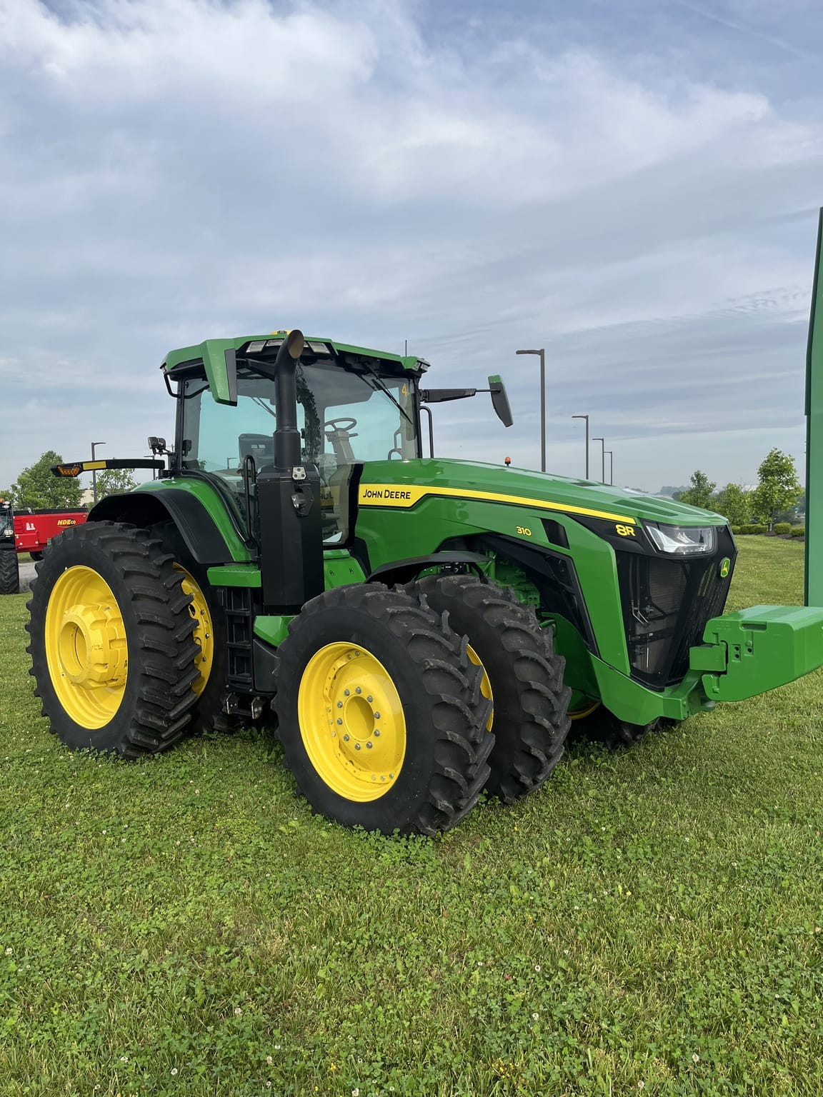 2024 John Deere 8R 310 Image