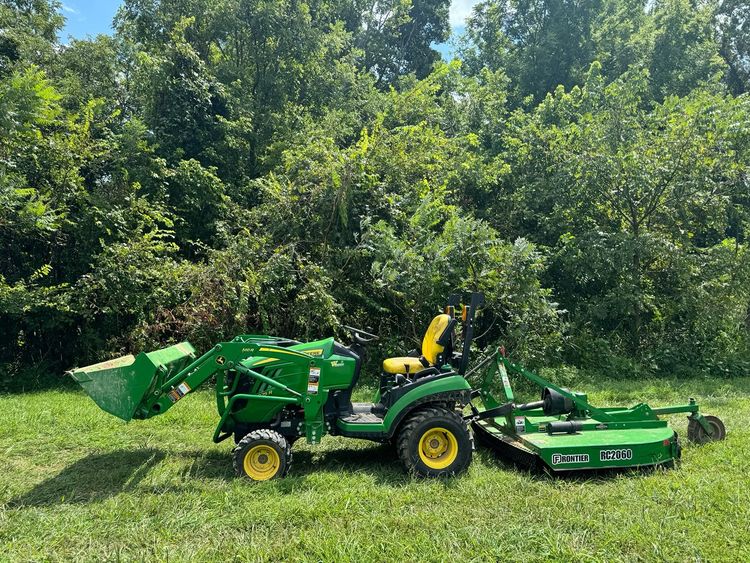 2019 John Deere 1025R