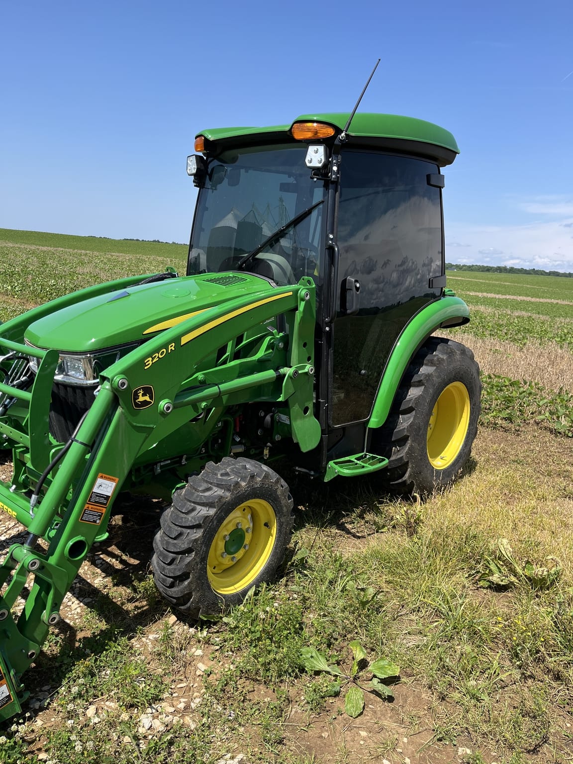 2024 John Deere 3046R Image