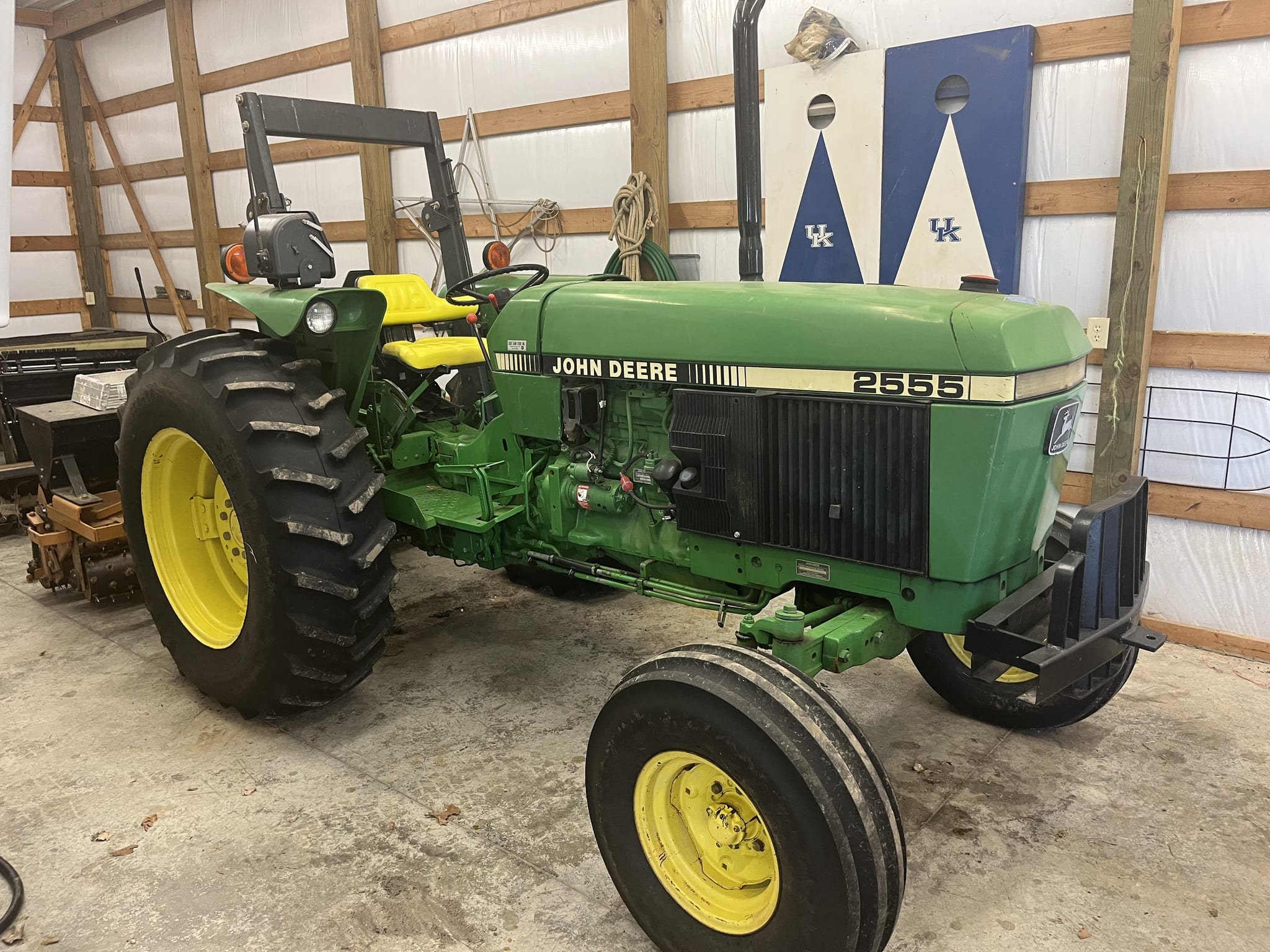 1992 John Deere 2555 Image