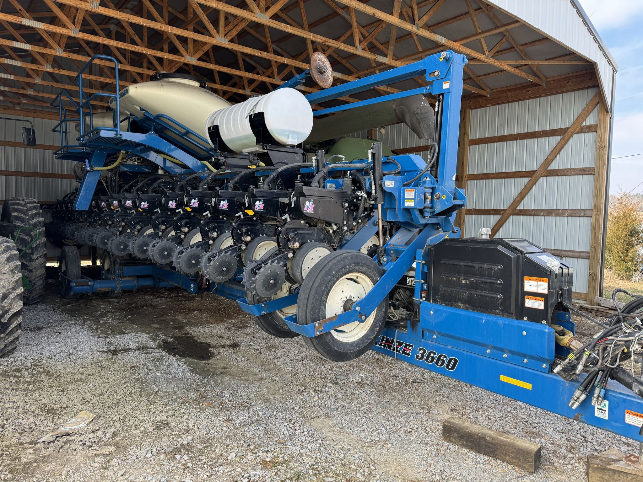 2009 Kinze 3660ASD