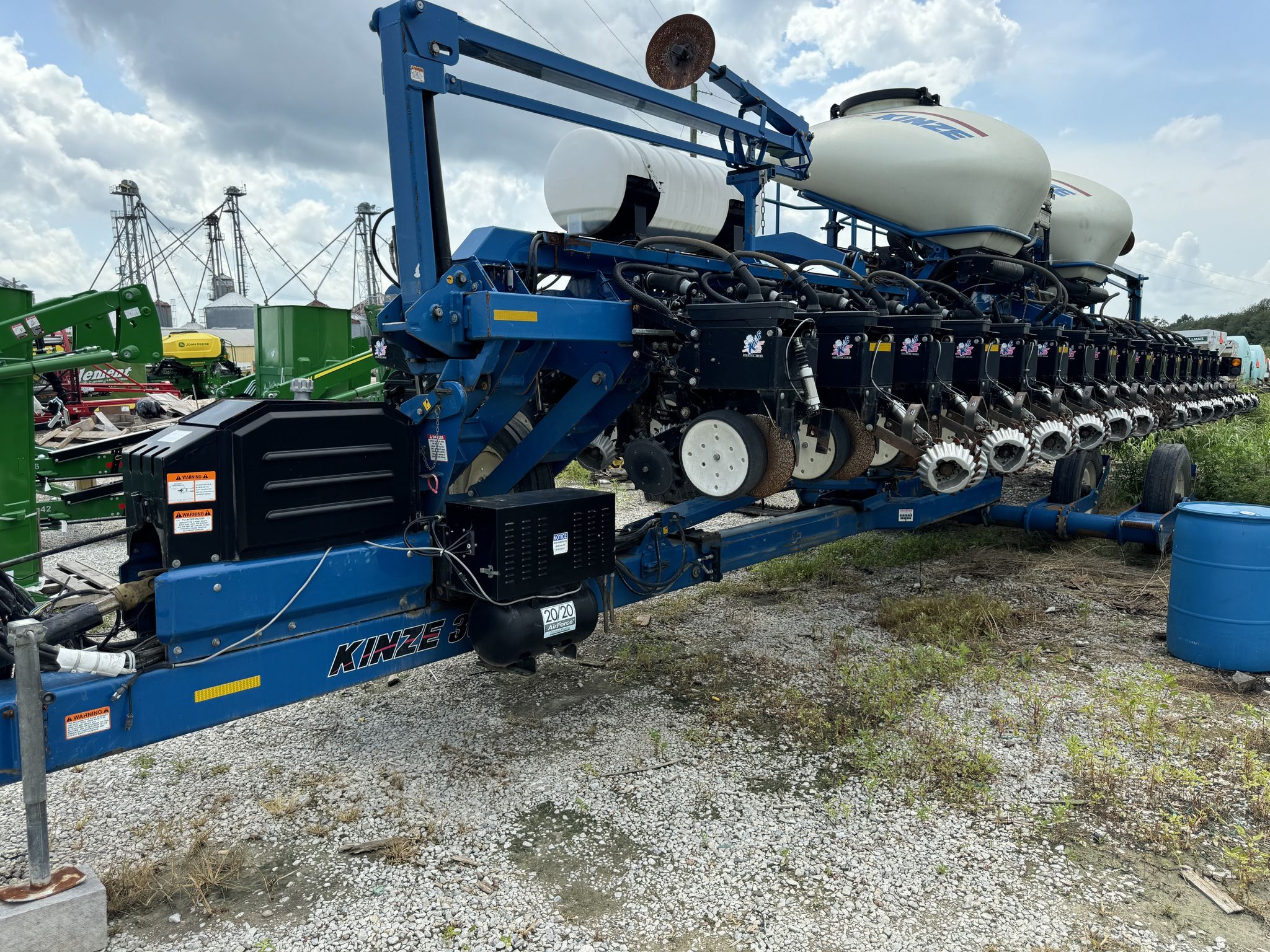 2009 Kinze 3660ASD