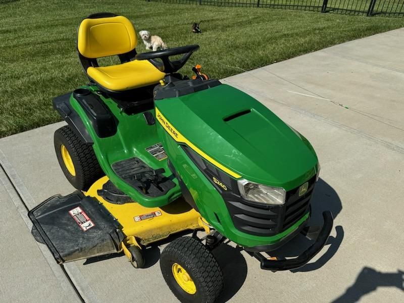 2021 John Deere S240