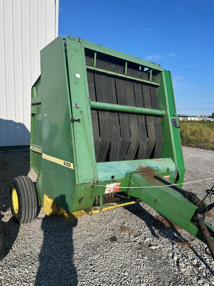 1984 John Deere 530 Image