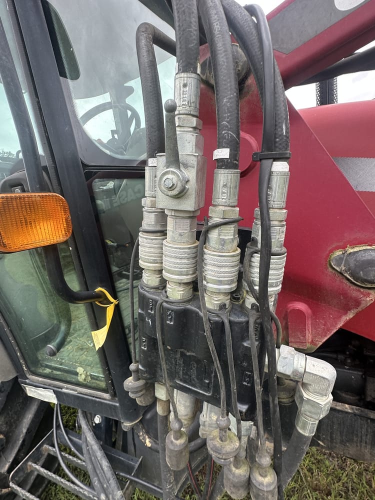 2005 Case IH JX95 Image