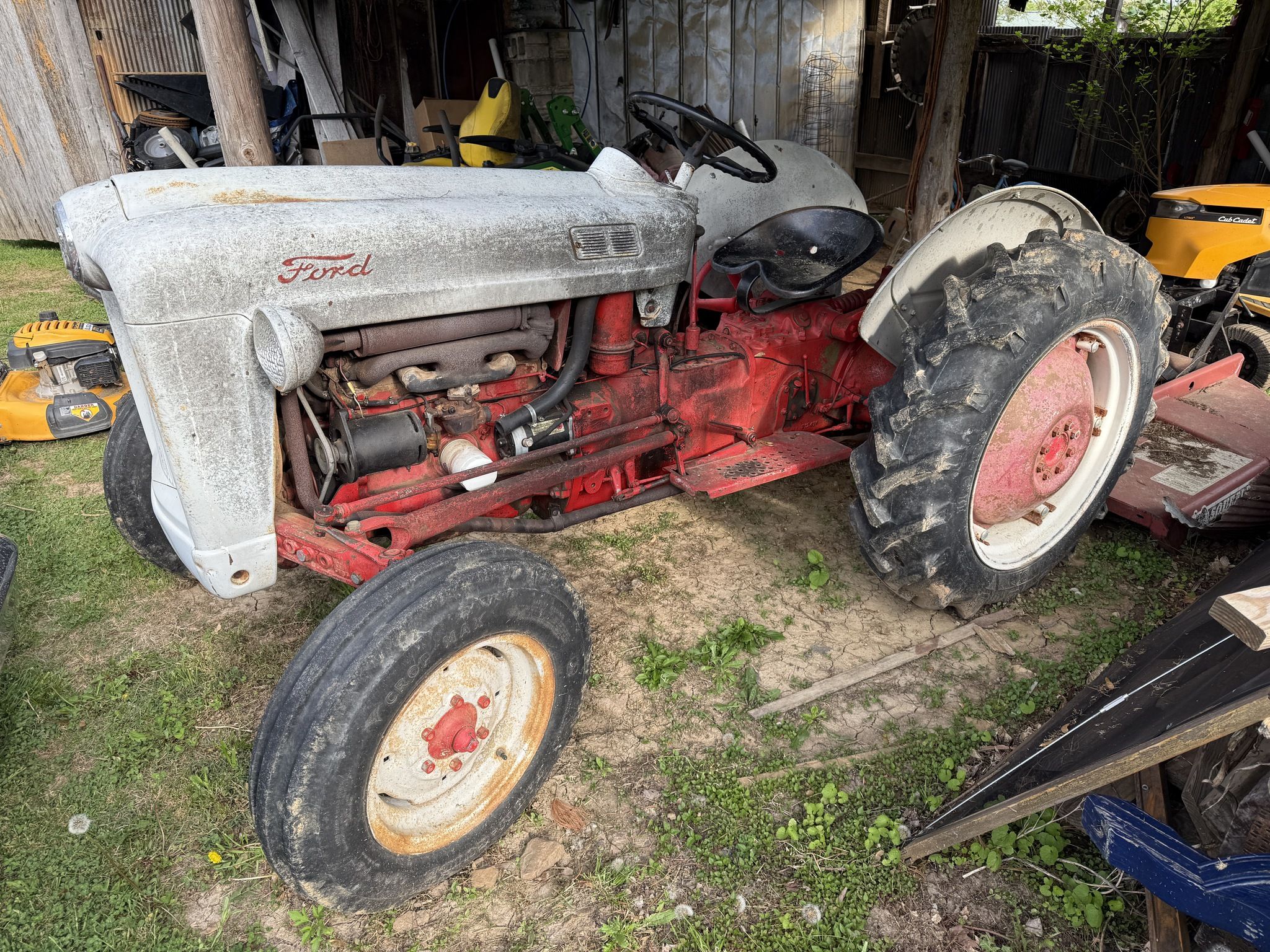 1955 Ford 650 Image