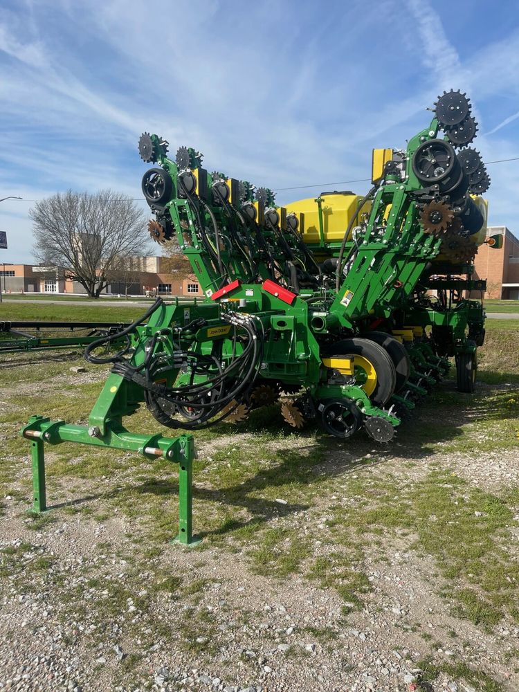 2022 John Deere 1795