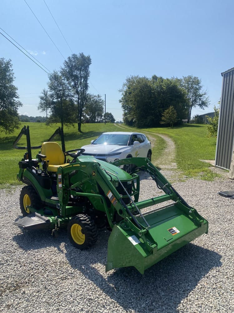 2019 John Deere 1025R Image