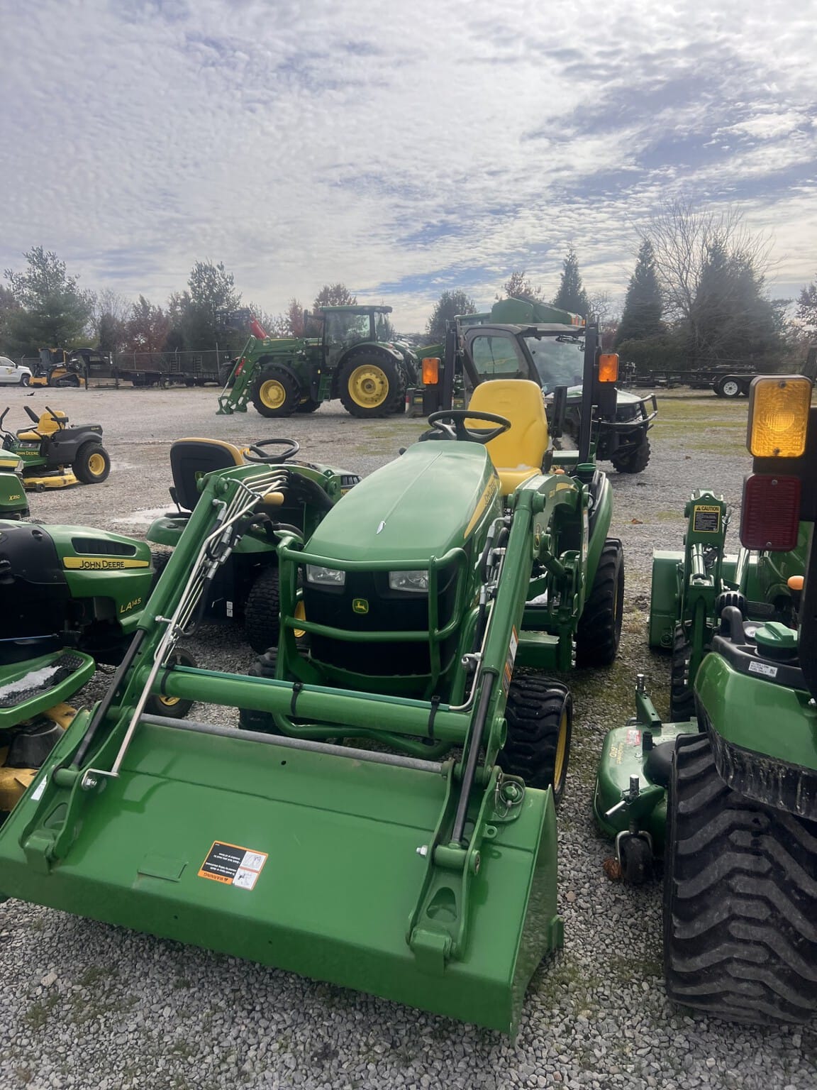 2019 John Deere 1025R Image