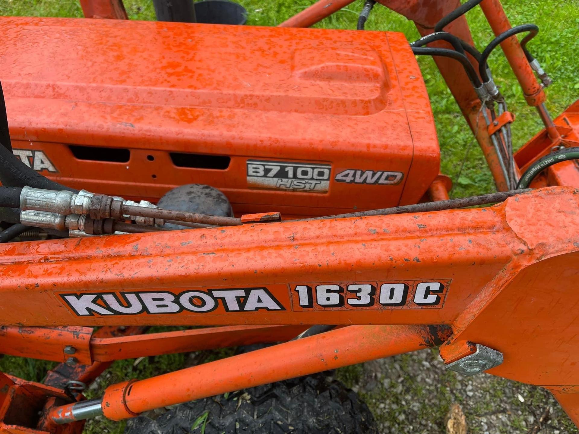 1981 Kubota B7100