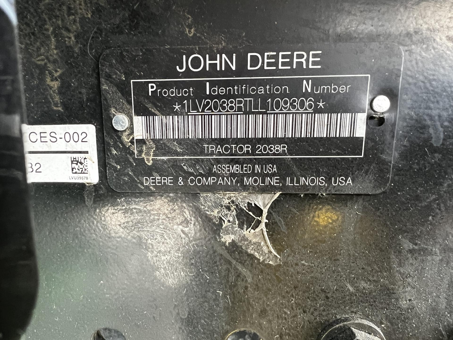 2020 John Deere 2038R