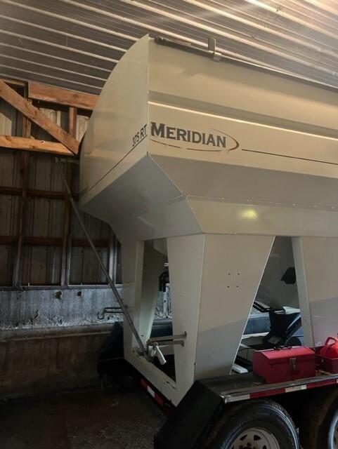 Meridian 375RT